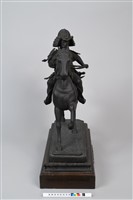 日本將軍著盔騎馬銅像藏品圖，第5張